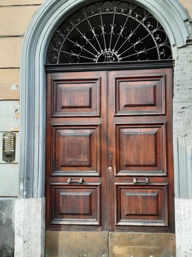 רומא Ema Flat In Trastevere מראה חיצוני תמונה